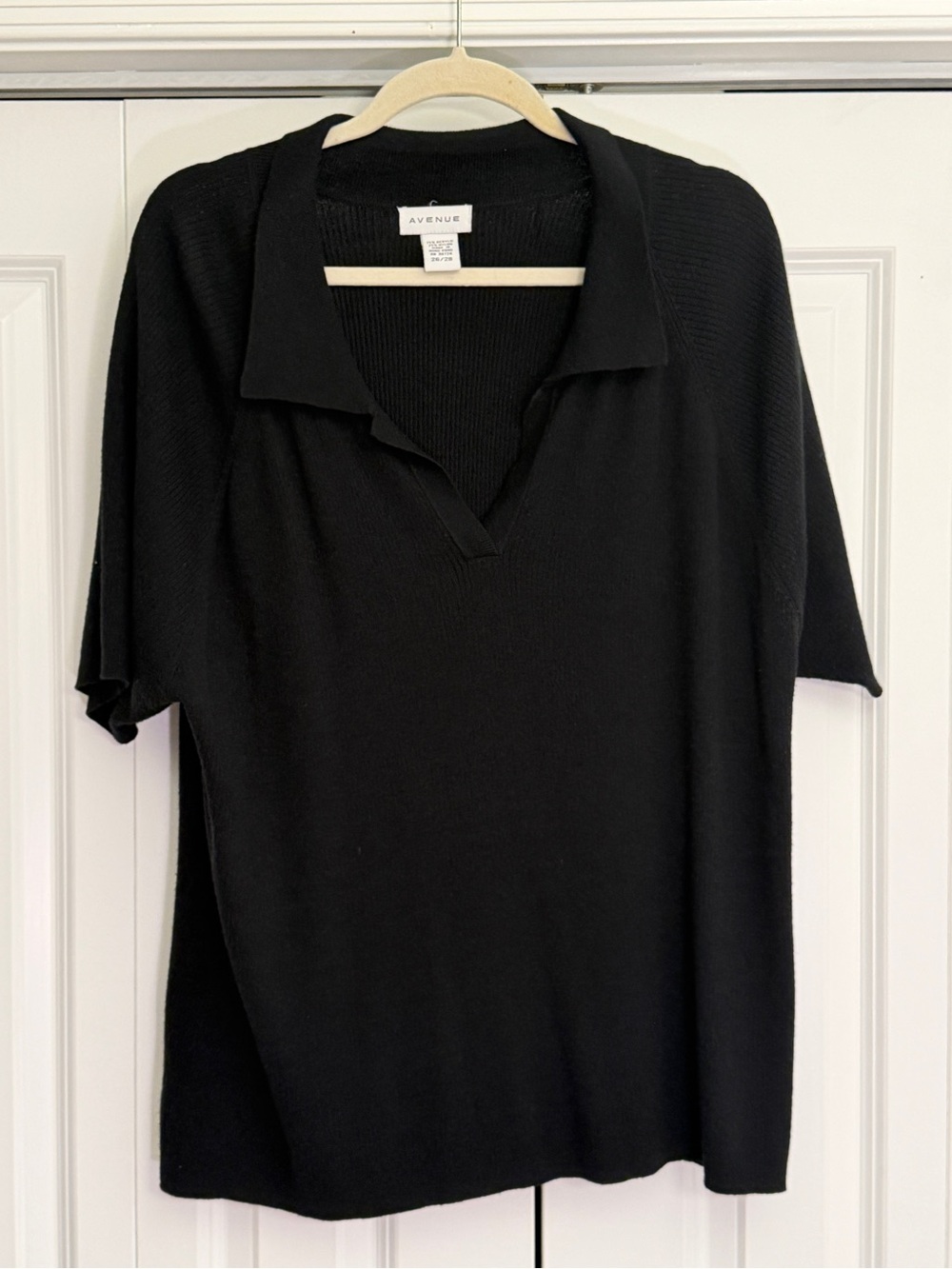 Avenue Black Collared Short Sleeve Sweater Top Plus Size